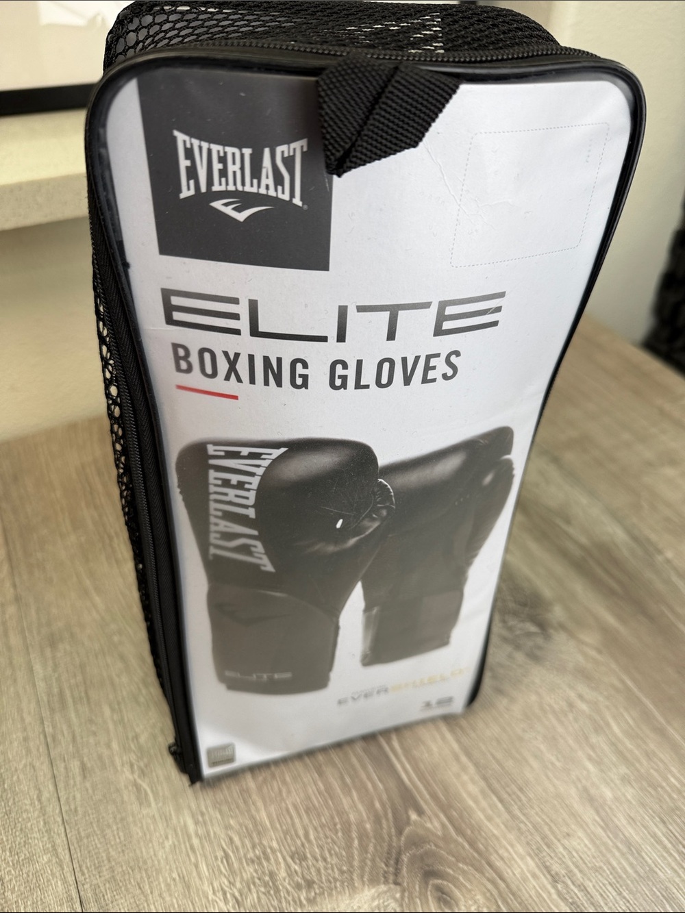 Everlast Black and Gray Elite Boxing Gloves with Logo
